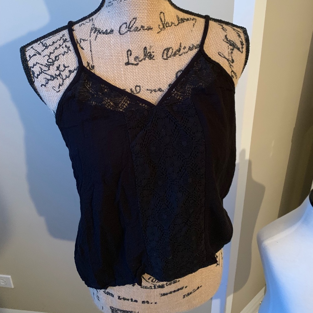 !!Eyeshadow Sz L black crop top tank!!